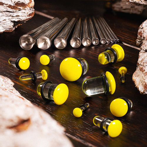 Beginners Ear Stretching Kit for Ears - 22 Piece Pack - Includes Surgical Steel Tapers & Clear - Yellow Glass Plug / Gauge