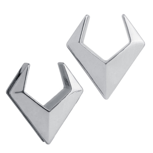Silver Triangle Saddle Plug / Tunnel / Gauge