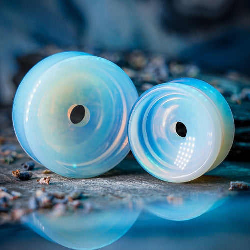 Konvex Opalit Glas Ohr Tunnel