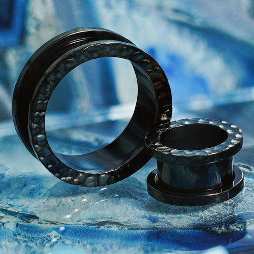 Hammered Black Screwback Stainless Steel Tunnel