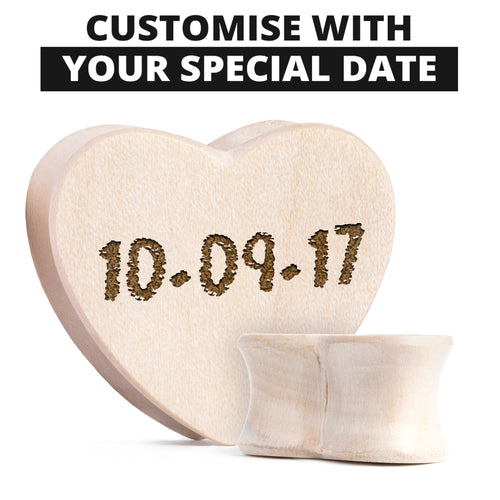 Plugs/Messgerät in Herzform aus Krokodilholz mit Datumsangaben