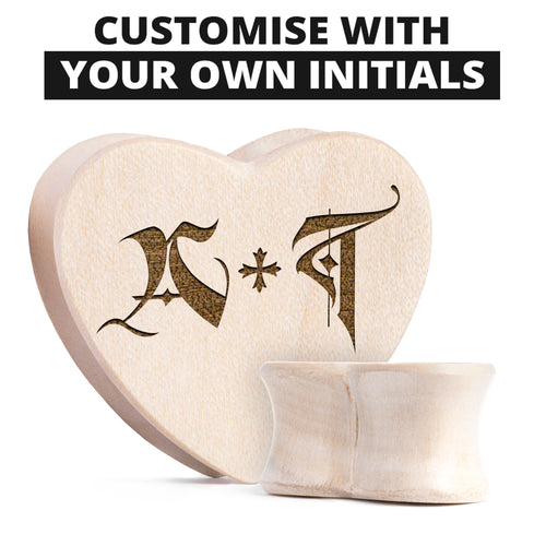 Stecken Sie Initialen verzierte herzförmige Krokodilholz- Plugs/Messgeräte ein