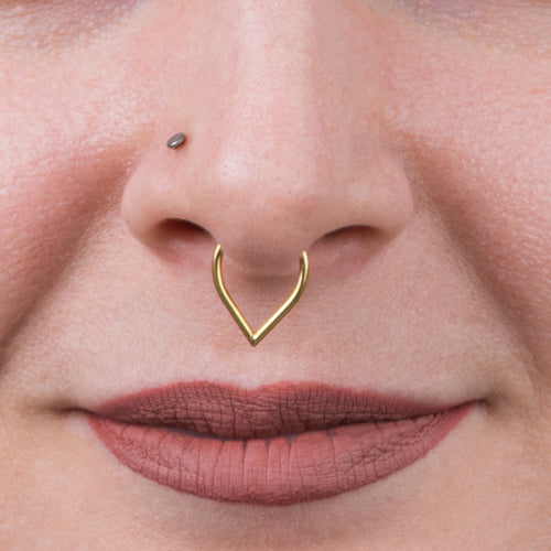 Titanscharnern Tränenring 1,2 -mm -gauge in Gold