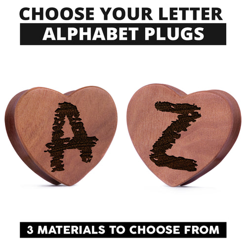 Setzen Sie einzelne herzförmige Saba- Plugs/Messgeräte mit Initialen ein