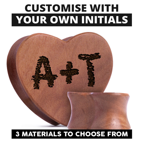 Setzen Sie die Initialen Saba Wood Heart Shaped Plugs/Messgeräte ein