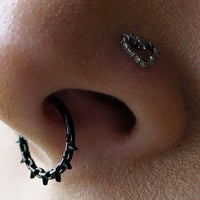 Threadless Nose Jewellery: Is It Better?