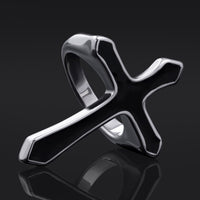 Bague croix en acier noir