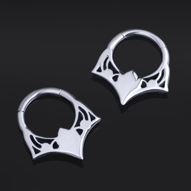 Anneau Clicker Pour Septum En Titane ASTM F136 Argenté Avec Gemme Noire Gothique