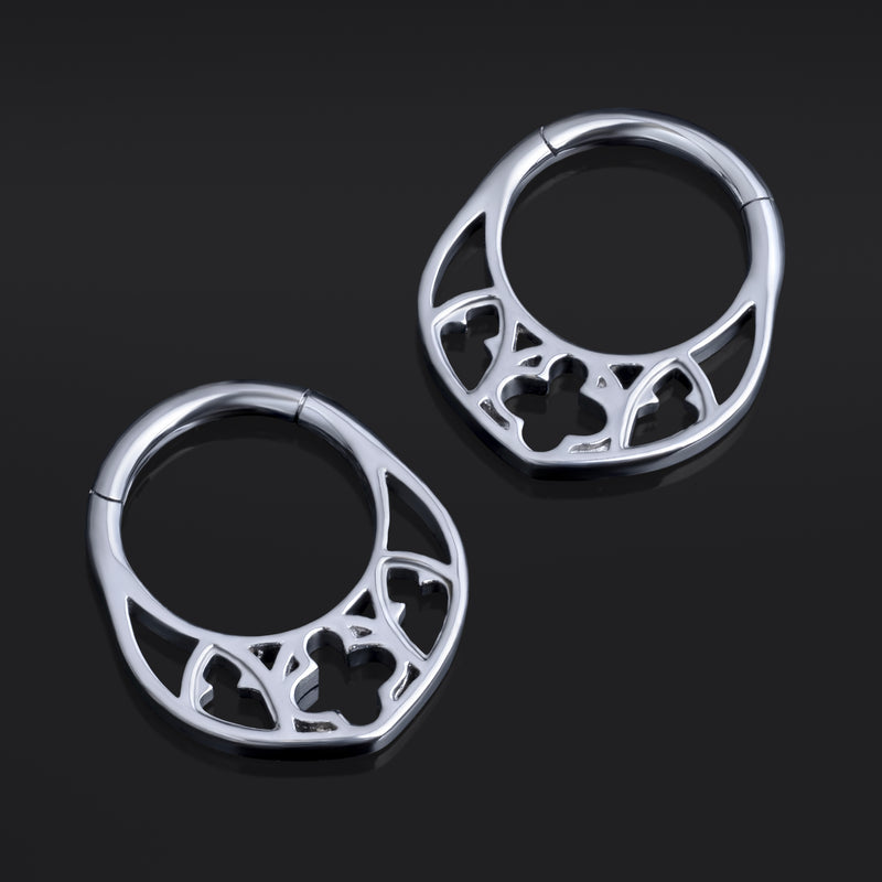 Anneau Clicker de Septum en Titane ASTM F136 Argent, Fenêtre Gothique d'Église