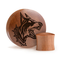 Plug / Gauge Chien doberman en colère - Bois de Saba | Convexe double évasé