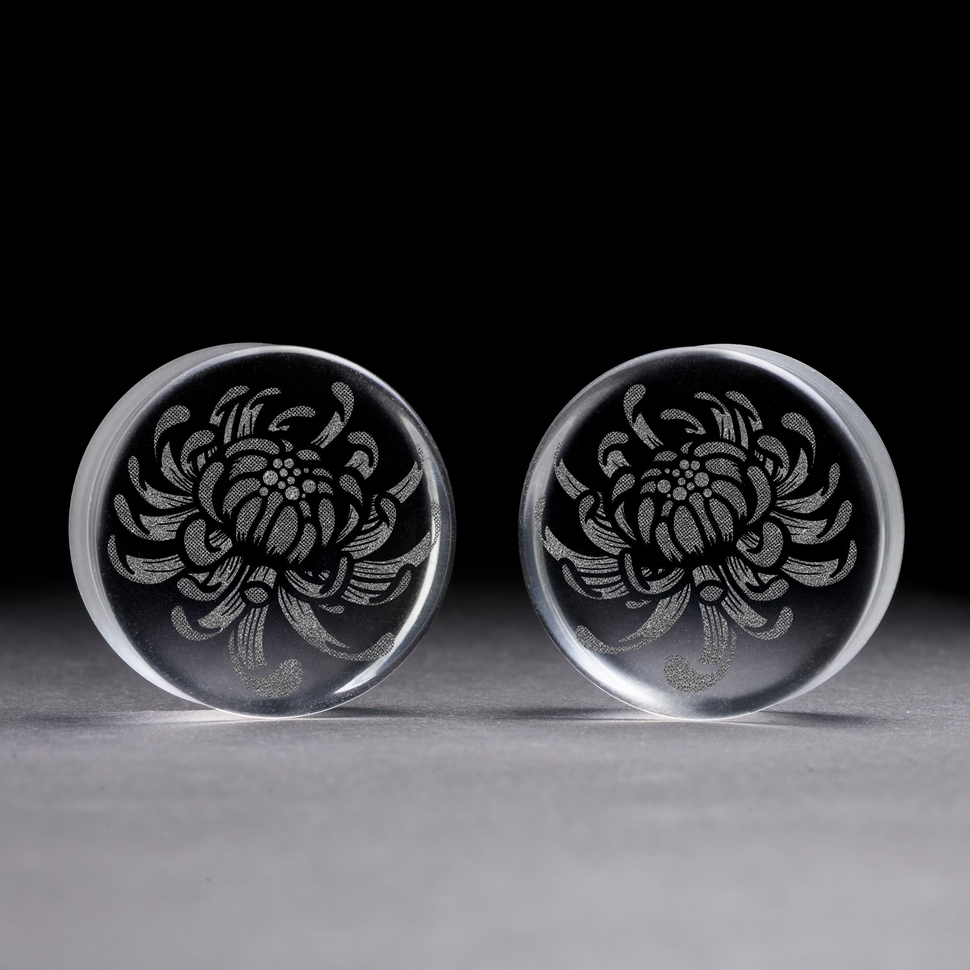 Chrysanthemum Flower Plug / Gauge - Clear Glass | Flat Faced Double Flare