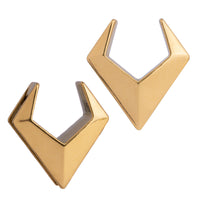 Plug / Gauge d'oreille saddle en acier chirurgical triangle doré