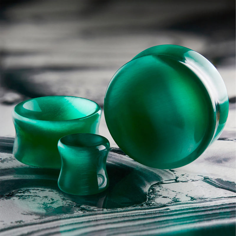 Plug / Gauge en verre œil-de-chat vert, bijou pour oreilles étirées