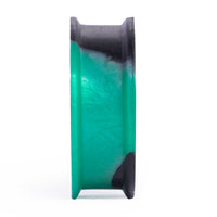 Plug / Gauge d'étirement d'oreille en silicone effet marbre uni vert et noir