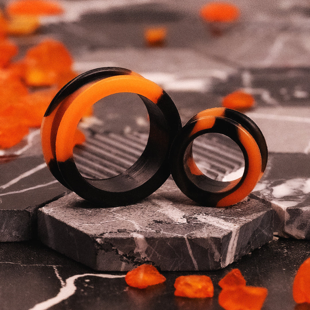 Marble Orange & Black Silicone Ear Tunnel - Flat Flare Two-Tone Silicone Ear Plugs / Gauges in 00g, 0g, 2g, 4g and more.