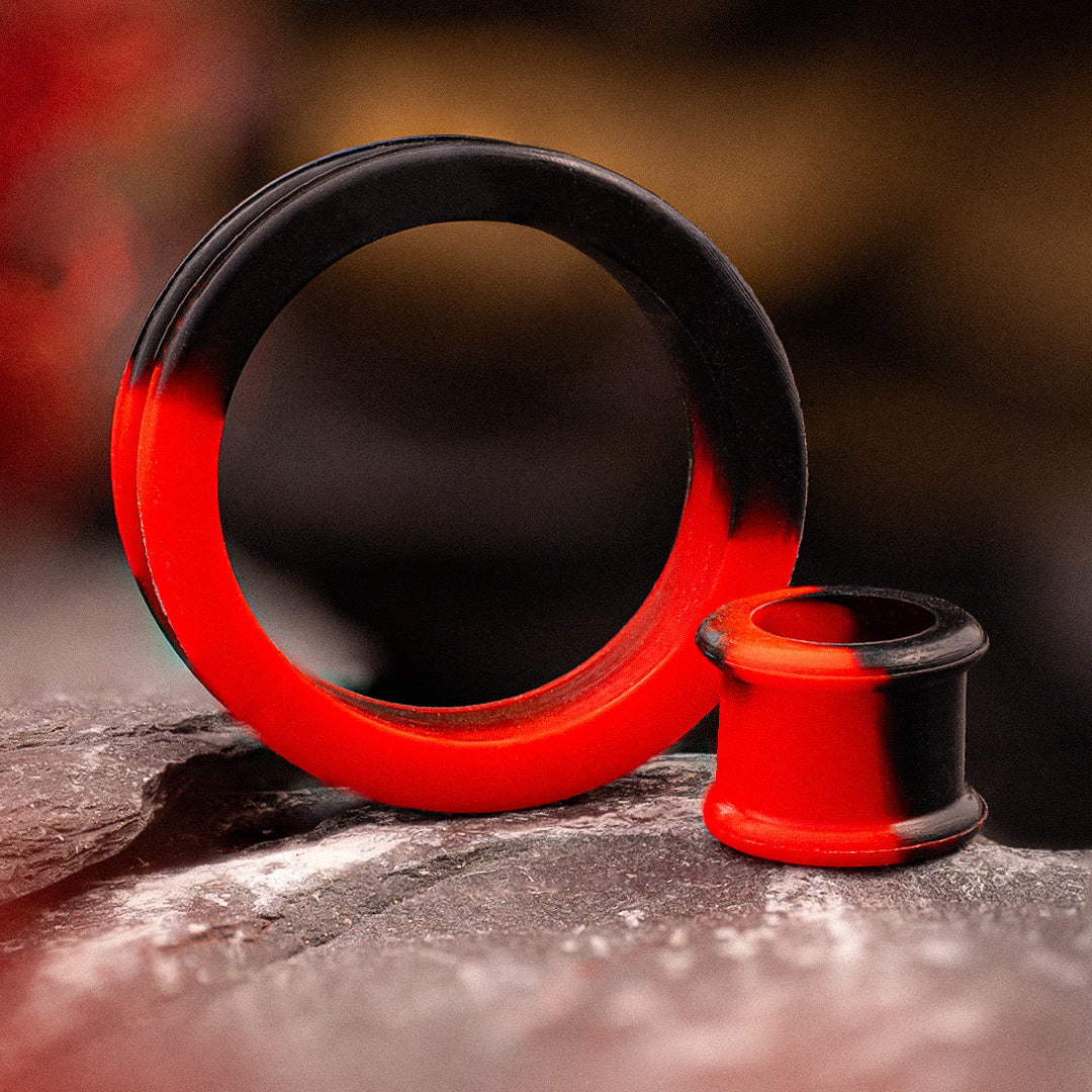 Red & Black Marble Effect Silicone Ear Tunnel