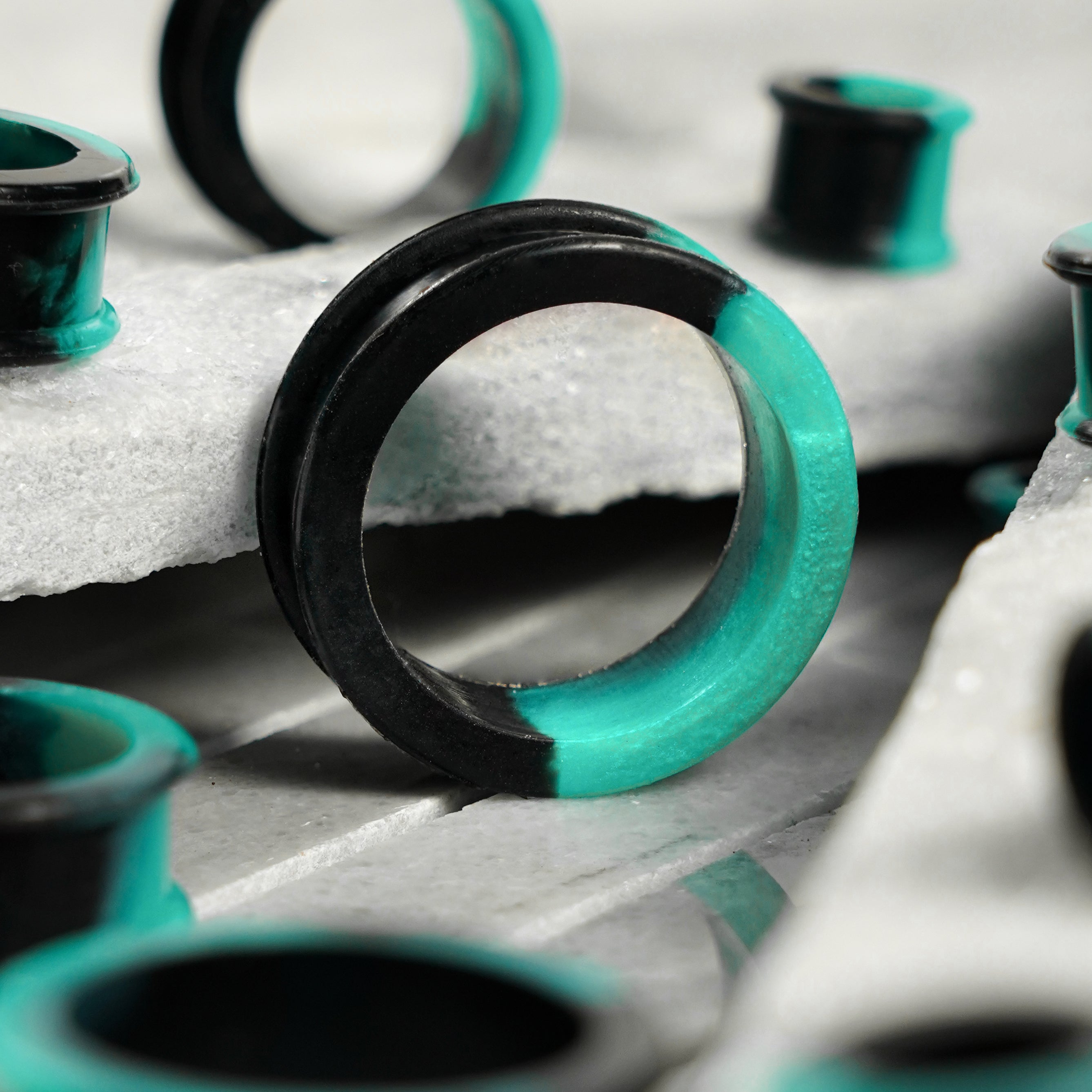 Green & Black Marble Effect Silicone Ear Tunnel