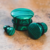 Plug / Gauge en pierre de malachite verte simple évasé