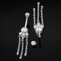 Piercing nombril, pendentif chaîne argentée sertie de strass, filetage interne, titane