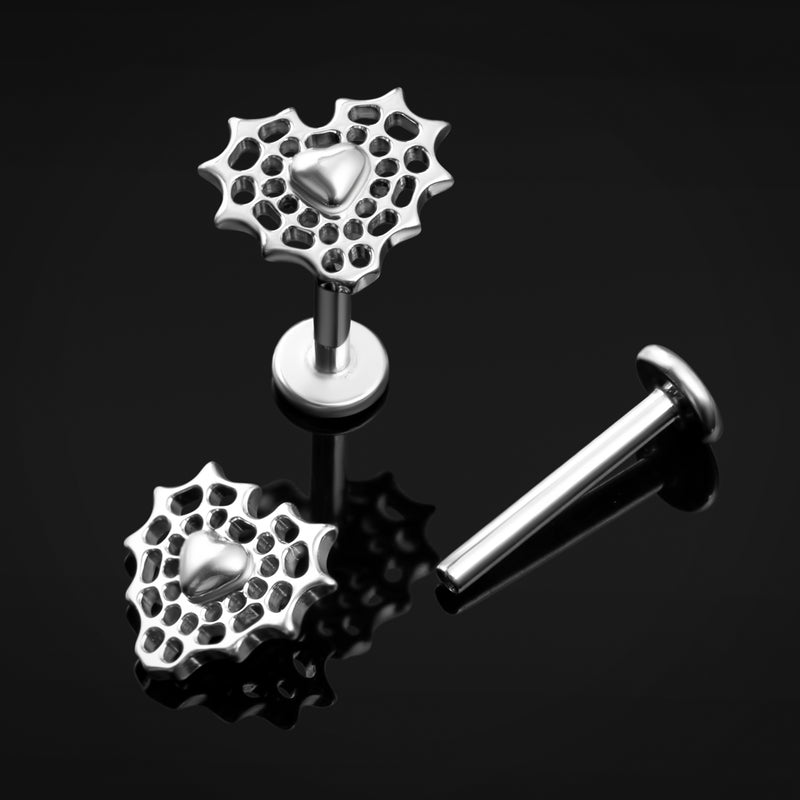 Piercing labret, argent, embout cœur toile d’araignée, filetage interne, titane, 1.2mm