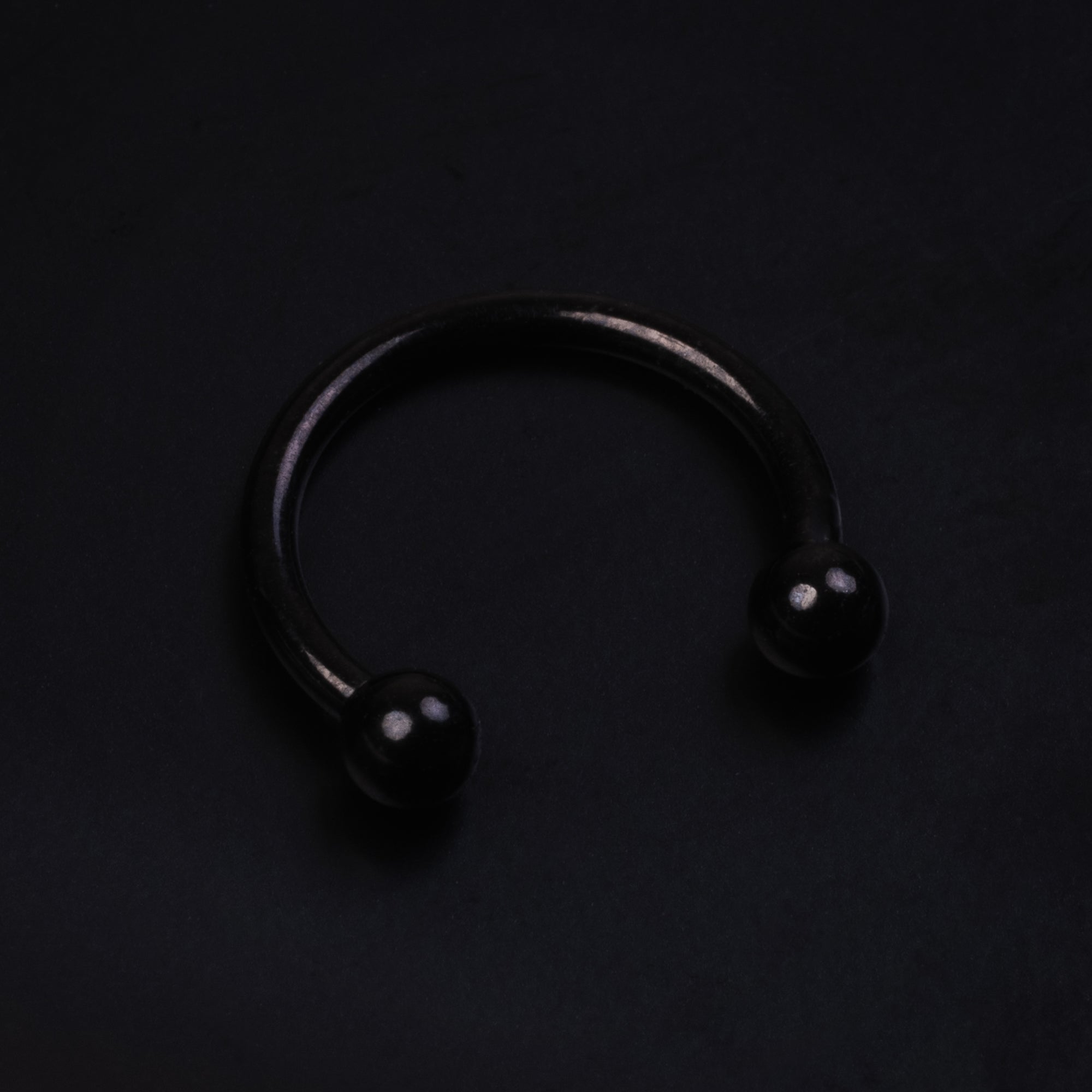 Horseshoe Daith Jewellery, Black, Internally Threaded, Titanium