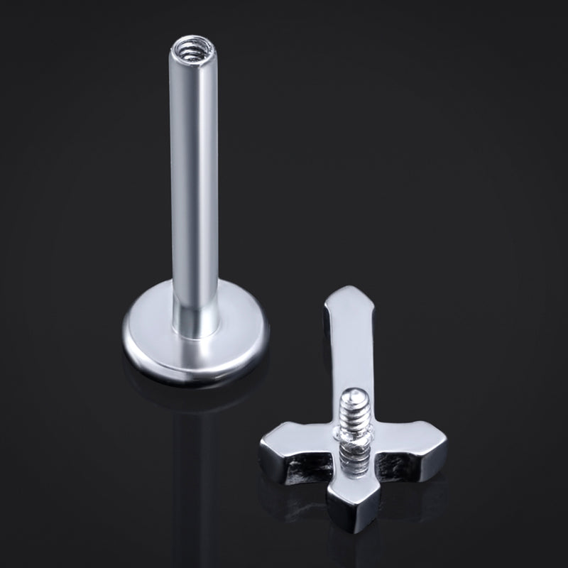 Labret à dos plat croix argentée en titane ASTM F136