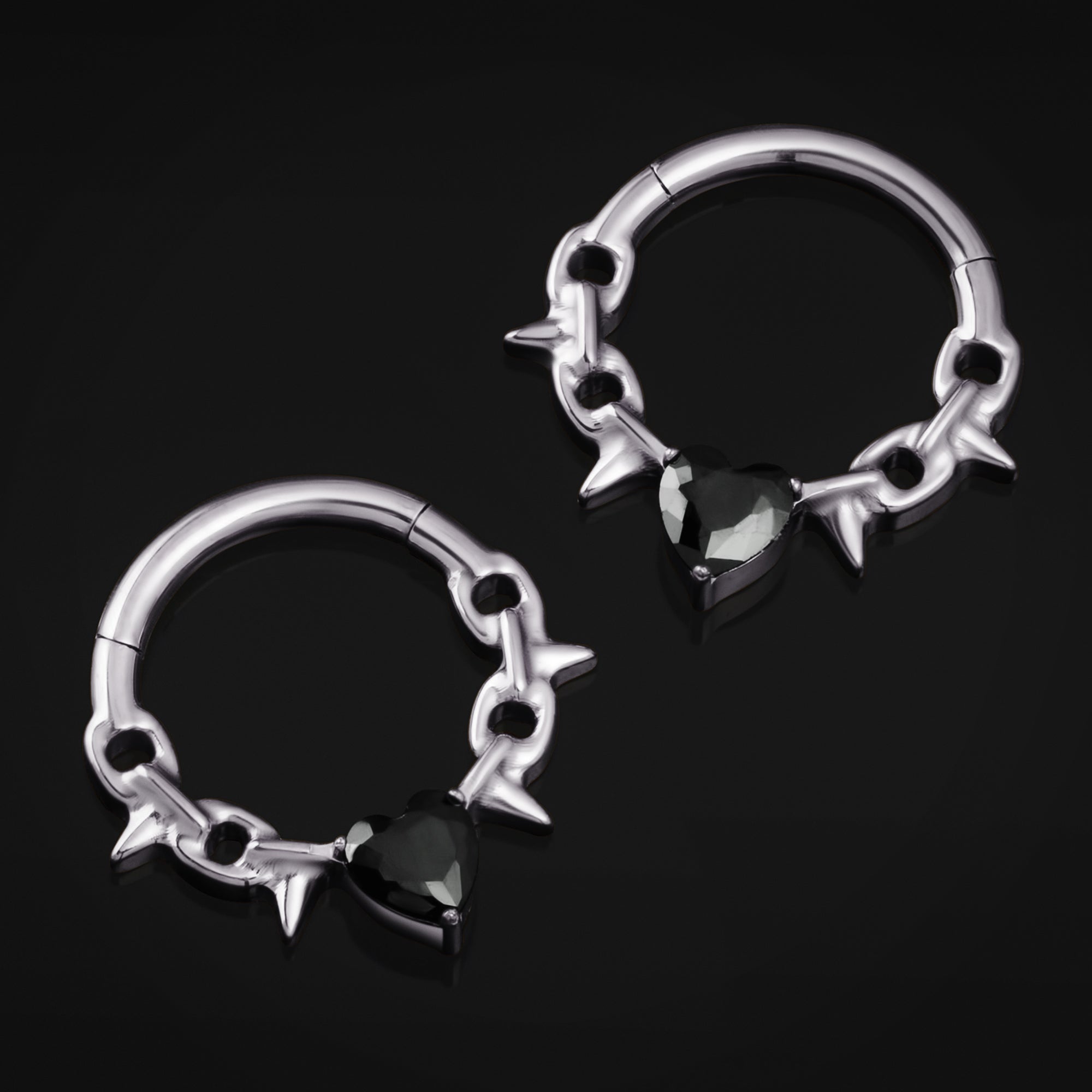 Septum Clicker, Silver Spiked Chain, Black Jewelled Heart, ASTM