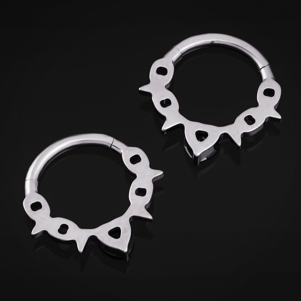 Septum Clicker, Silver Spiked Chain, Black Jewelled Heart, ASTM F136 Titanium - ASTM F136 Titanium Hinged Silver Spiked Chain Black Jewelled Heart Segment Ring for Nose / Septum 1.2mm / Alternative Piercings / Gothic Jewellery
