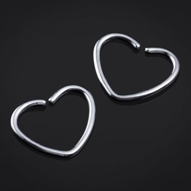 Anneau Daith sans couture, cœur argenté, titane G23