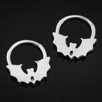 Anneau clicker de septum, argenté, chauve-souris sertie de pierres, titane ASTM F136, 1.2mm