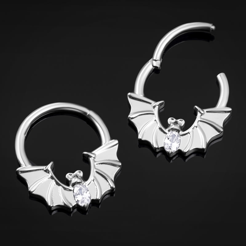 Anneau clicker de septum, argenté, chauve-souris sertie de pierres, titane ASTM F136, 1.2mm