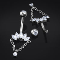 Piercing de nombril, demi-fleur sertie d’argent, filetage interne, titane