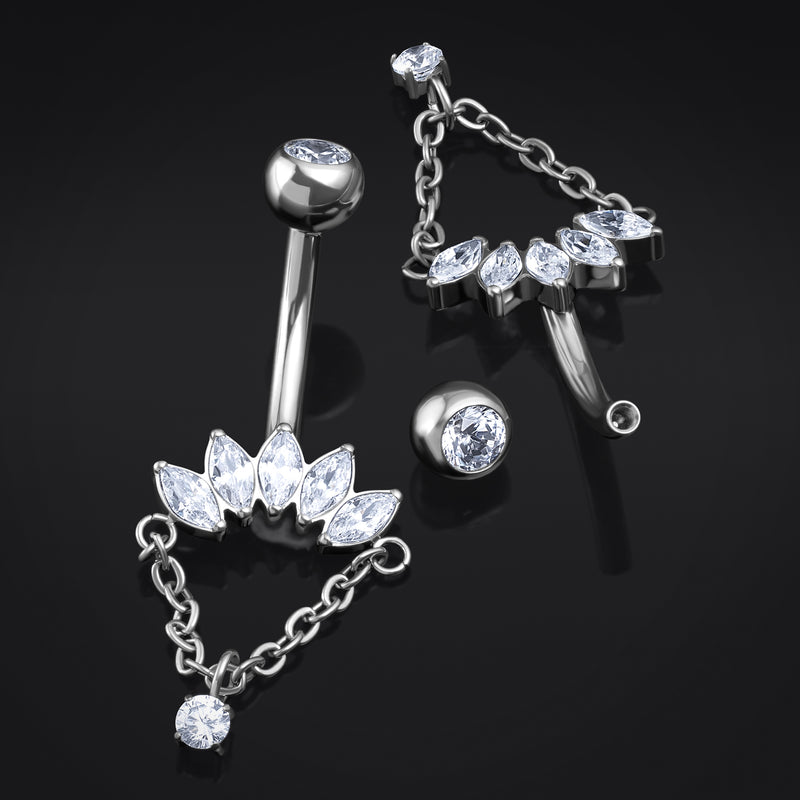 Piercing de nombril, demi-fleur sertie d’argent, filetage interne, titane