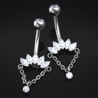 Piercing de nombril, demi-fleur sertie d’argent, filetage interne, titane