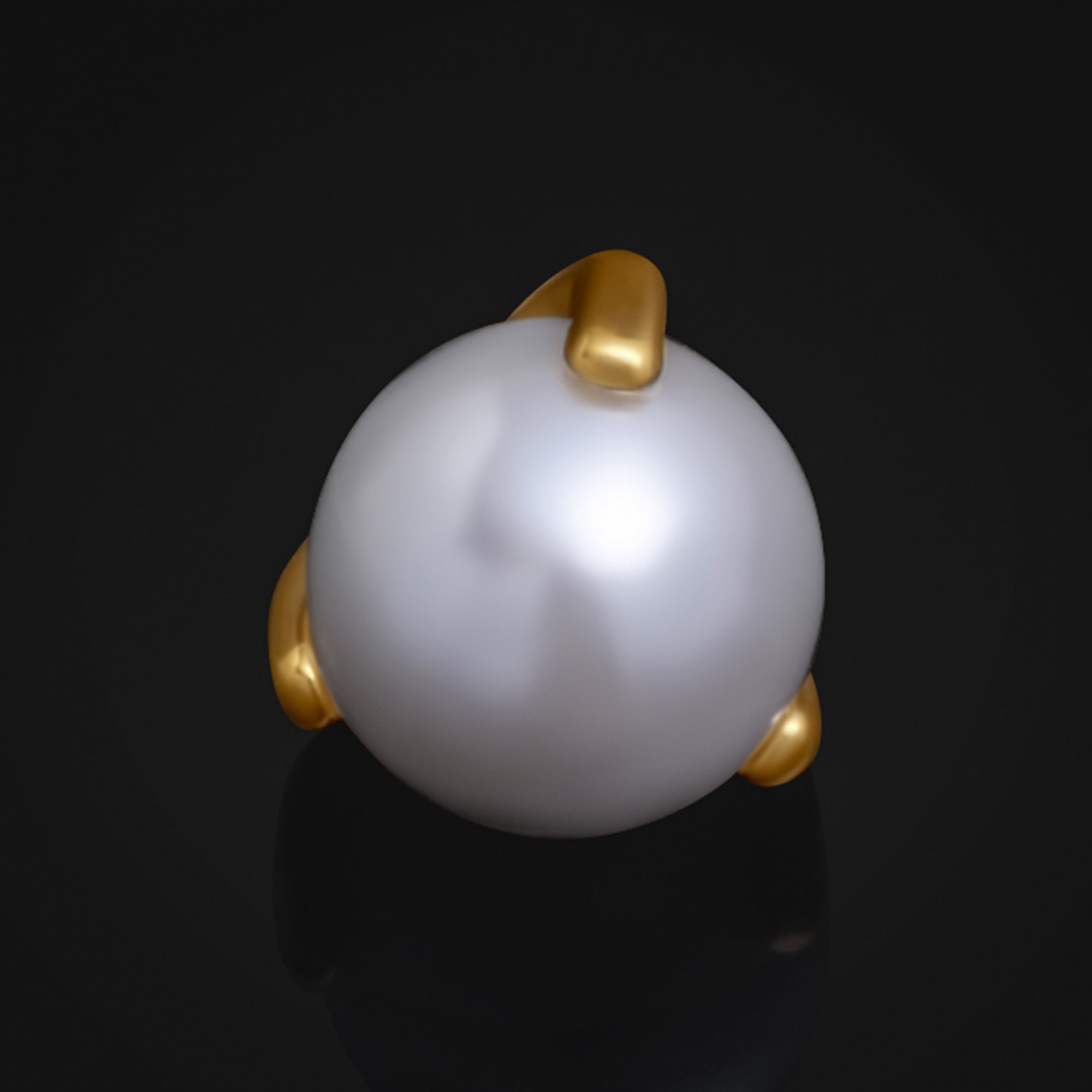 Labret Top, Gold, White Pearl, Internally Threaded, Titanium