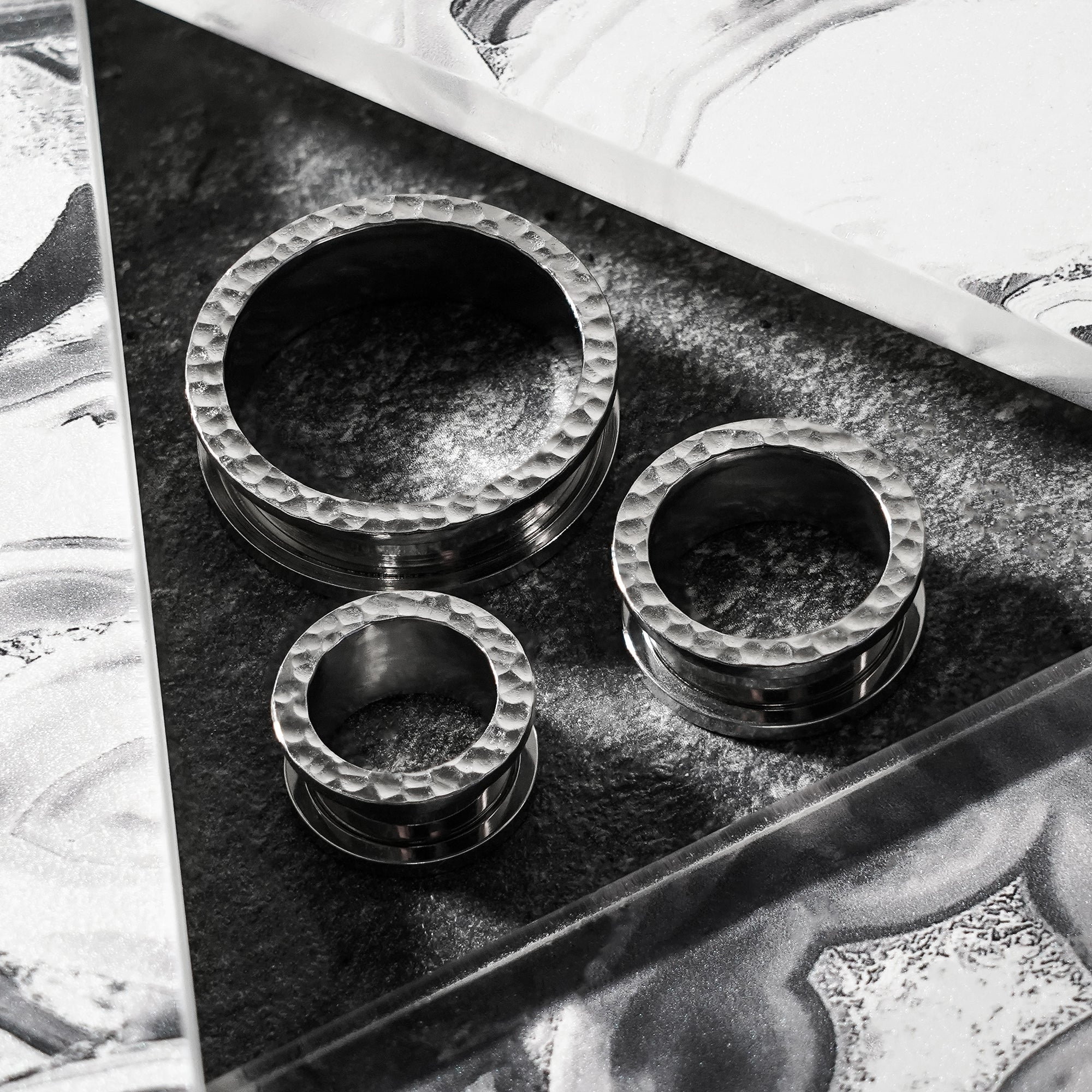Hammered Silver Screwback Stainless Steel Ear Tunnel
