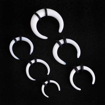Hypoallergenic White Glass Septum Stretching Pincher Kit