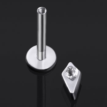 Labret-Stecker, Silber, Rautenförmiger Schliff mit grünem CZ-Stein, Innengewinde, Titan, 1,2mm Stärke