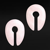Poids d'oreille pince trou de serrure en pierre de quartz rose - Paire