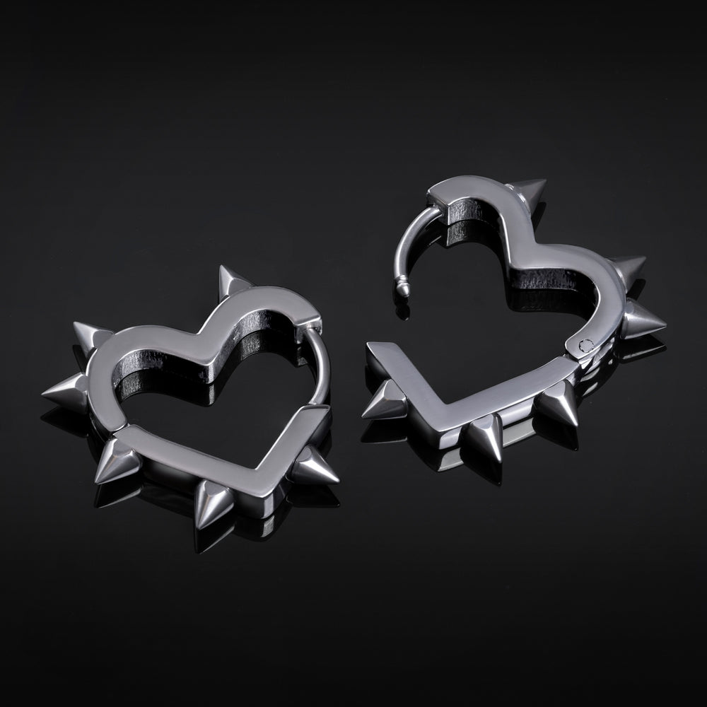 Edelstahl Silber Spiked Herz Huggie Creolen (Paar)