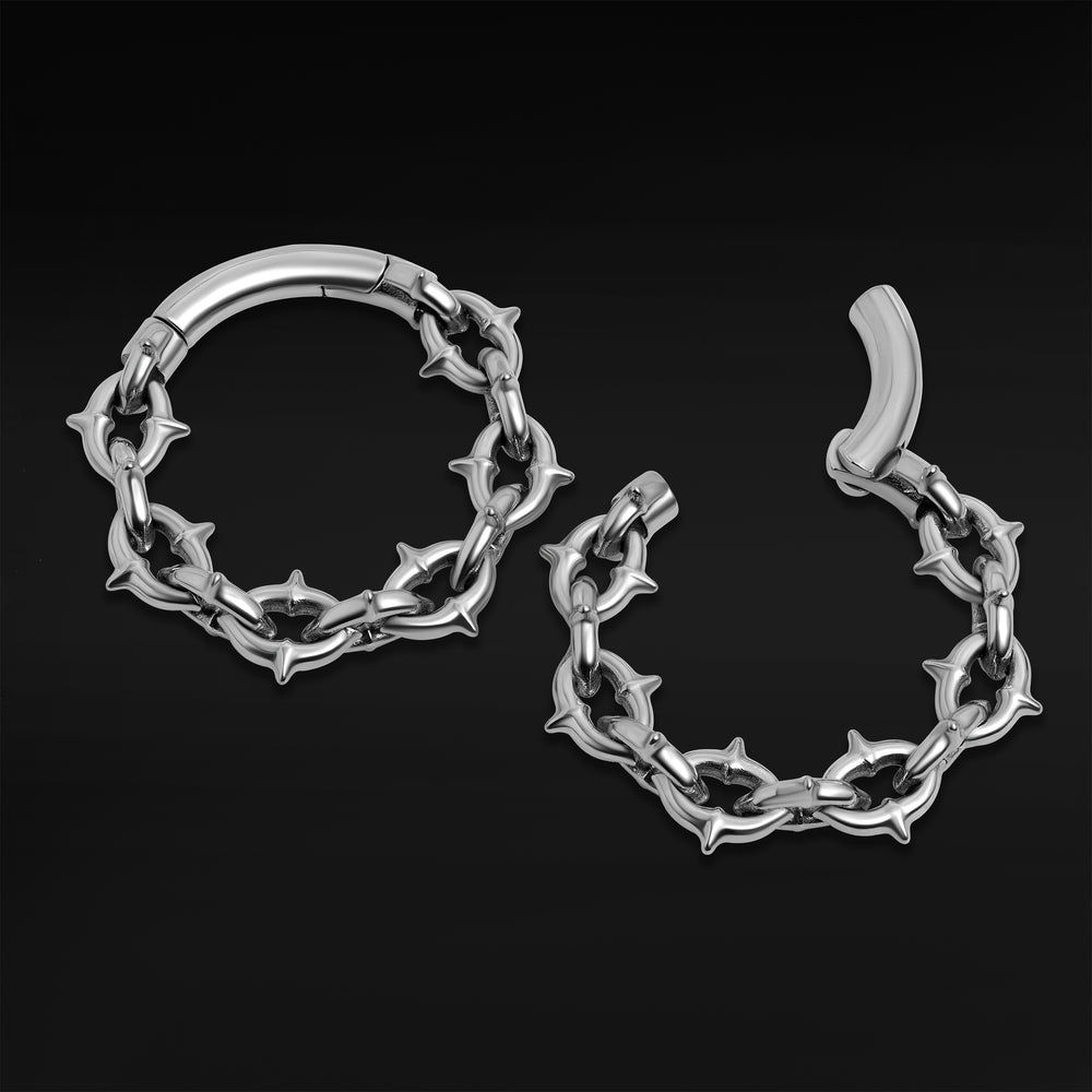 Silberne Ketten-Ohrringhänger mit Stacheln - Paar