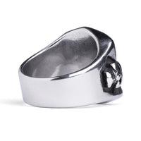 Bague gothique 13 porte-malheur argentée