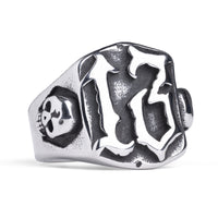Bague gothique 13 porte-malheur argentée