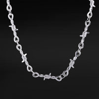Collier fil barbelé argenté