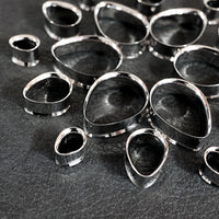 Silver Teardrop Tunnel d’oreille en acier inoxydable / Plug / calibre