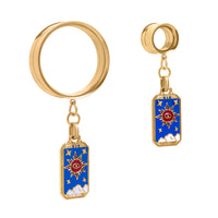 Tunnel d’oreille / Plug / jauge pendante à double évasement en acier doré, charme tarot Soleil omnivoyant