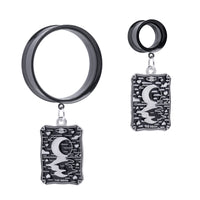 Tunnel d’oreille à double flare avec pendentif Charme Moon en acier noir XVIII / Plug / jauge