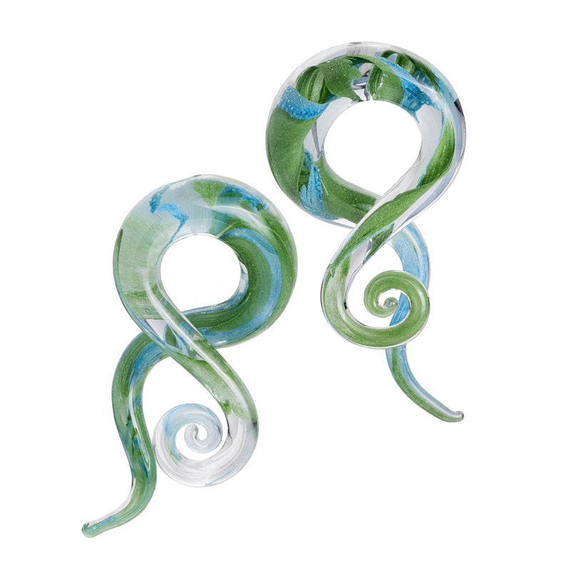 Pendants d'oreille spirale en verre vert et bleu - Paire