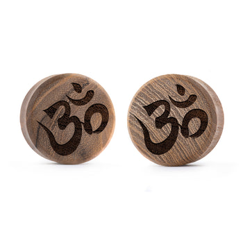 Alternative Tattooed man wearing 90's Retro Flames Plug / Gauge - Saba Wood | Flat Faced Double Flare