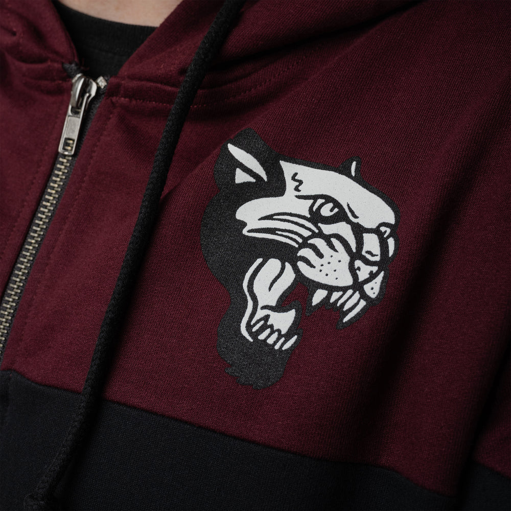Detailed amazing {{ product title }}